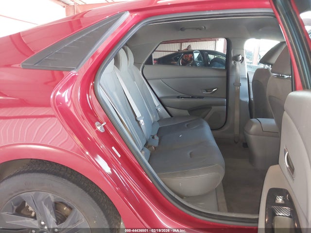 KMHLS4AG7MU193607 Hyundai ELANTRA SEL