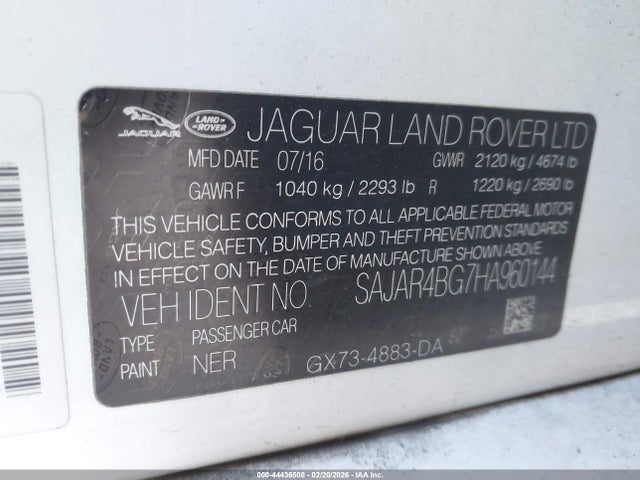 2017 JAGUAR XE SAJAR4BG7HA960144 Photo 8