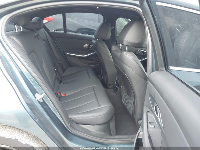 3MW5R1J05M8C12711 BMW 330I