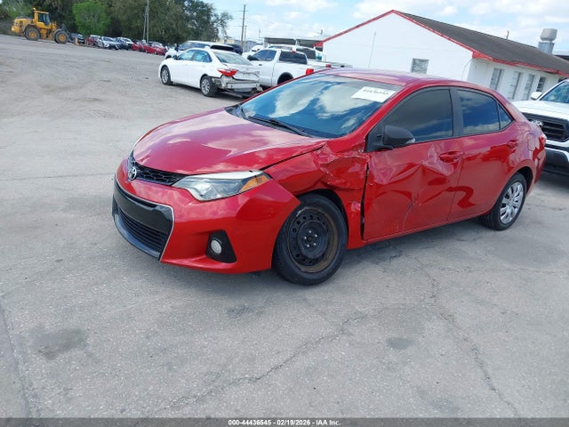 44436545 :رقم المزاد ، 2T1BURHE8FC427636 vin ، 2015 Toyota Corolla S مزاد بيع
