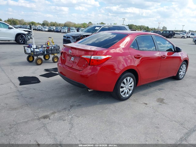 44436545 :رقم المزاد ، 2T1BURHE8FC427636 vin ، 2015 Toyota Corolla S مزاد بيع