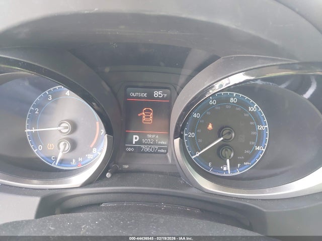 44436545 :رقم المزاد ، 2T1BURHE8FC427636 vin ، 2015 Toyota Corolla S مزاد بيع