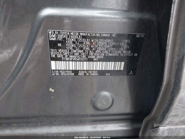 2T3BFREV6EW226272 Toyota RAV4 LE