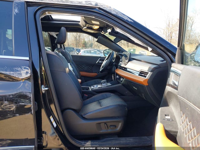 2022 MITSUBISHI OUTLANDER JA4J4VA89NZ041329 Photo 4