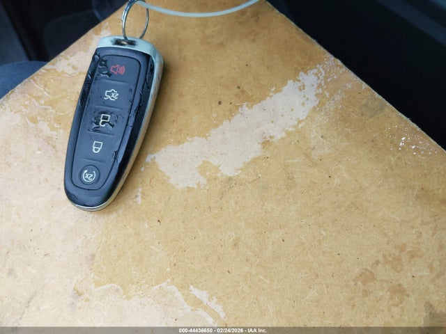Ford ESCAPE SE 2019 1FMCU9GD9KUB31191 Image 11