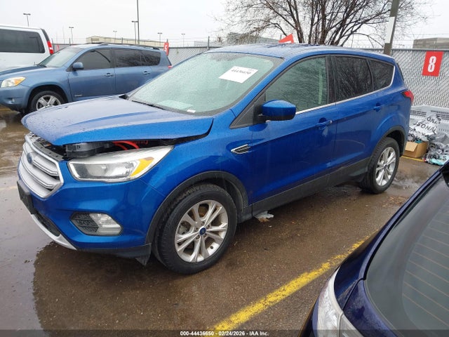 Ford ESCAPE SE 2019 1FMCU9GD9KUB31191 Image 2
