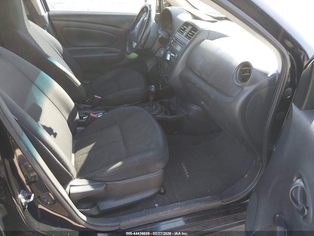 2017 Nissan Versa 1.6 S+ მანქანა იყიდება აუქციონზე, vin: 3N1CN7AP7HL903170, აუქციონის ნომერი: 44436659