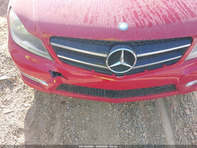 Продаж на аукціоні авто 2014 Mercedes-benz C 250, vin: WDDGJ4HB7EG282411, номер лоту: 44436661
