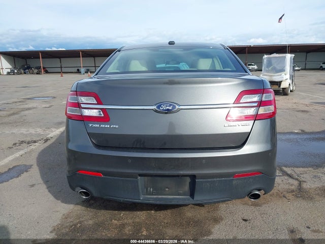 Ford Taurus Limited 2016 1FAHP2F83GG104612 Image 16