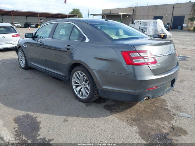 Ford Taurus Limited 2016 1FAHP2F83GG104612 Image 3