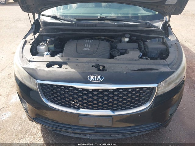 KNDMB5C15G6085955 KIA SEDONA LX