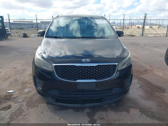 KNDMB5C15G6085955 KIA SEDONA LX