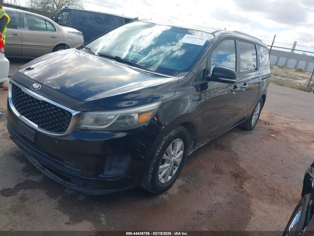 KNDMB5C15G6085955 KIA SEDONA LX