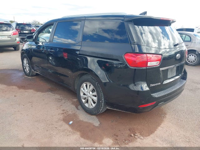 KNDMB5C15G6085955 KIA SEDONA LX
