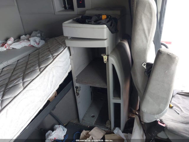 Aukcja sprzedaży 2011 Volvo Vn, vin: 4V4NC9EJ1BN531544, numer aukcji: 44436718