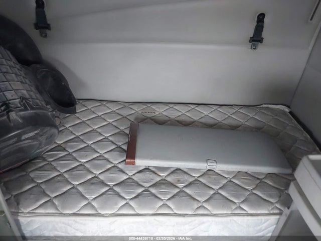 Aukcja sprzedaży 2011 Volvo Vn, vin: 4V4NC9EJ1BN531544, numer aukcji: 44436718