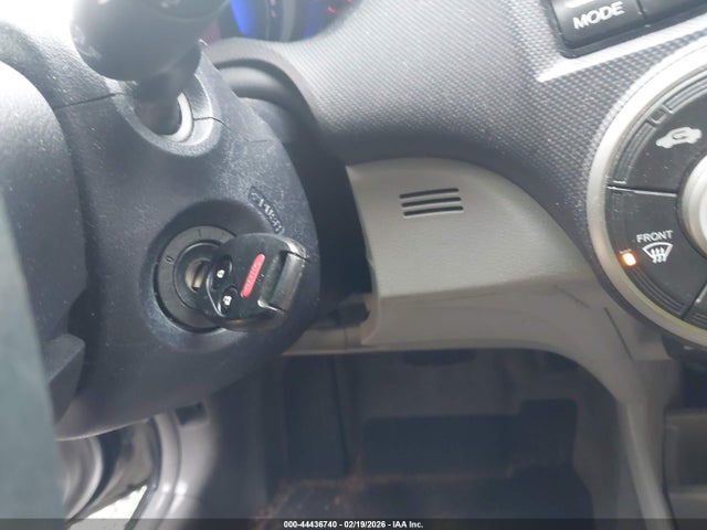 44436740 :رقم المزاد ، JHMZE2H50AS022220 vin ، 2010 Honda Insight Lx مزاد بيع