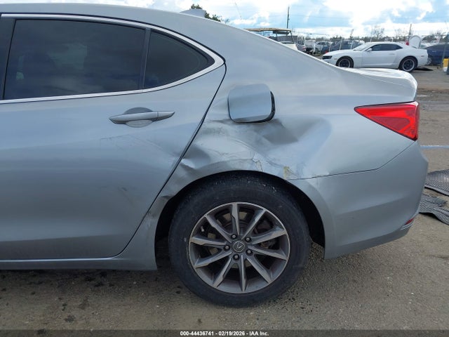 Продаж на аукціоні авто 2018 Acura Tlx, vin: 19UUB1F34JA011289, номер лоту: 44436741