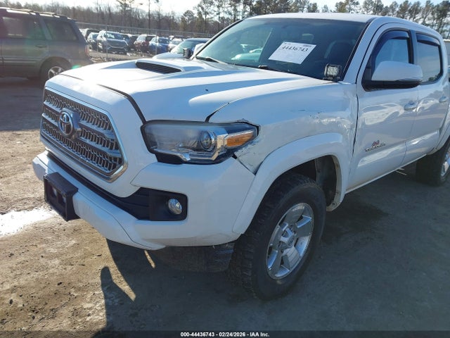 3TMCZ5AN2HM058078 Toyota Tacoma Trd Sport