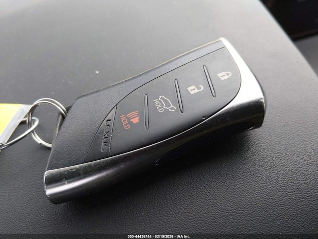 44436744 :رقم المزاد ، JTHR9JBH2M2039557 vin ، 2021 Lexus Ux 250h F Sport مزاد بيع
