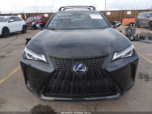 44436744 :رقم المزاد ، JTHR9JBH2M2039557 vin ، 2021 Lexus Ux 250h F Sport مزاد بيع
