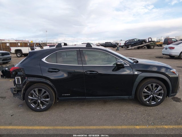 44436744 :رقم المزاد ، JTHR9JBH2M2039557 vin ، 2021 Lexus Ux 250h F Sport مزاد بيع