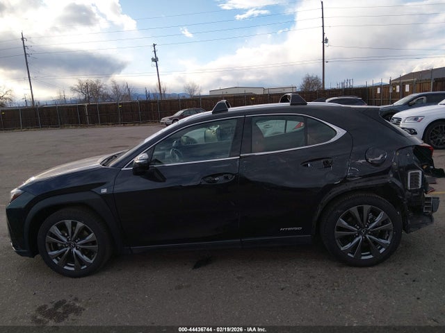 44436744 :رقم المزاد ، JTHR9JBH2M2039557 vin ، 2021 Lexus Ux 250h F Sport مزاد بيع