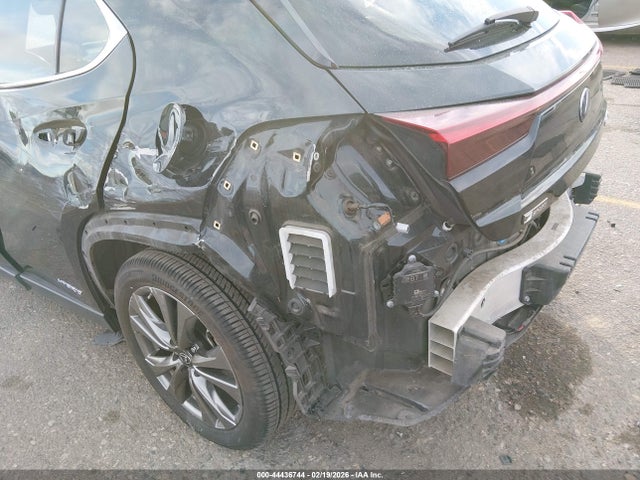 44436744 :رقم المزاد ، JTHR9JBH2M2039557 vin ، 2021 Lexus Ux 250h F Sport مزاد بيع