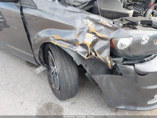 2C4RDGEG5KR533111 Dodge Grand Caravan Gt