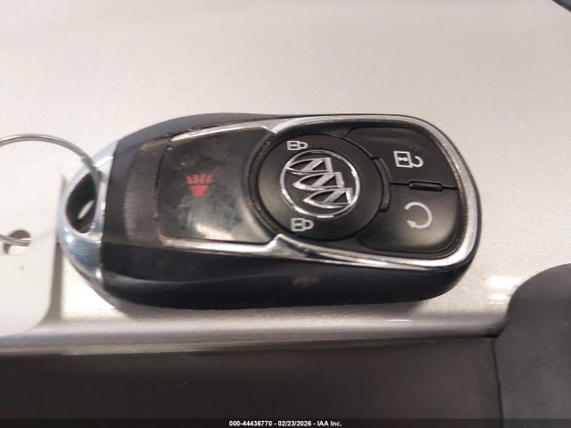 Продажа на аукционе авто 2017 Buick Encore Essence, vin: KL4CJGSB2HB012775, номер лота: 44436770