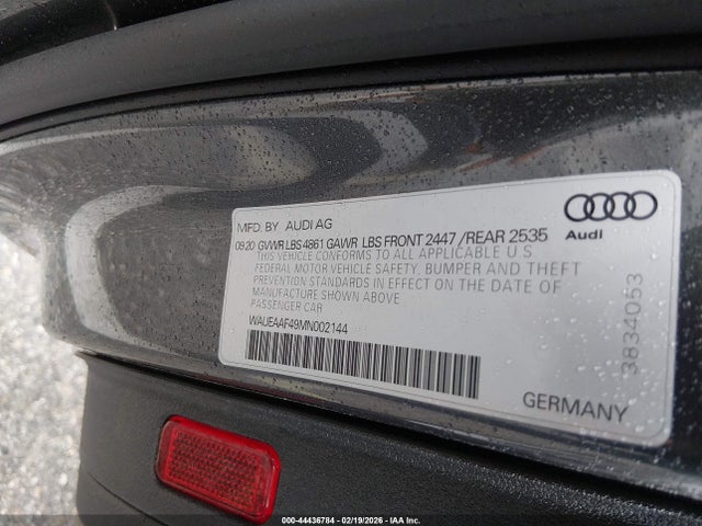 2021 Audi A4 Premium Plus 45 Tfsi S Line Quattro S Tronic მანქანა იყიდება აუქციონზე, vin: WAUEAAF49MN002144, აუქციონის ნომერი: 44436784