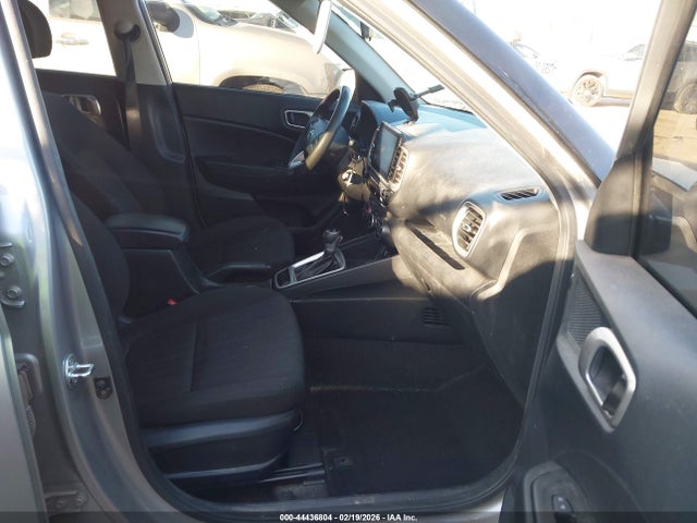 2023 HYUNDAI VENUE KMHRB8A33PU235127 Photo 4