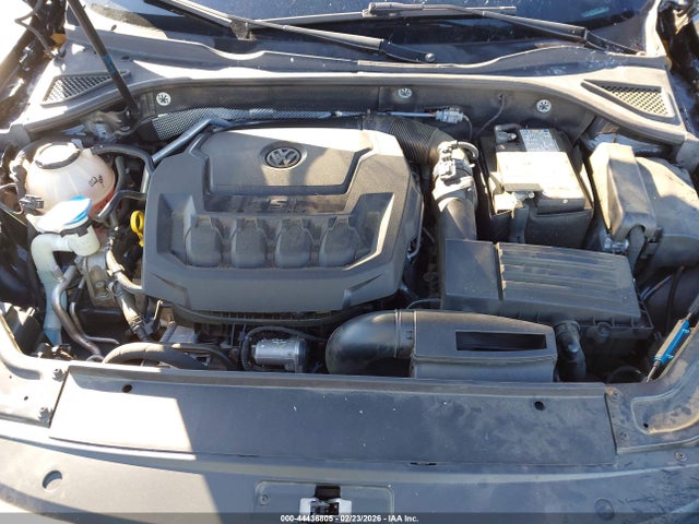 Продаж на аукціоні авто 2018 Volkswagen Passat 2.0t Sel Premium, vin: 1VWCA7A32JC048379, номер лоту: 44436805