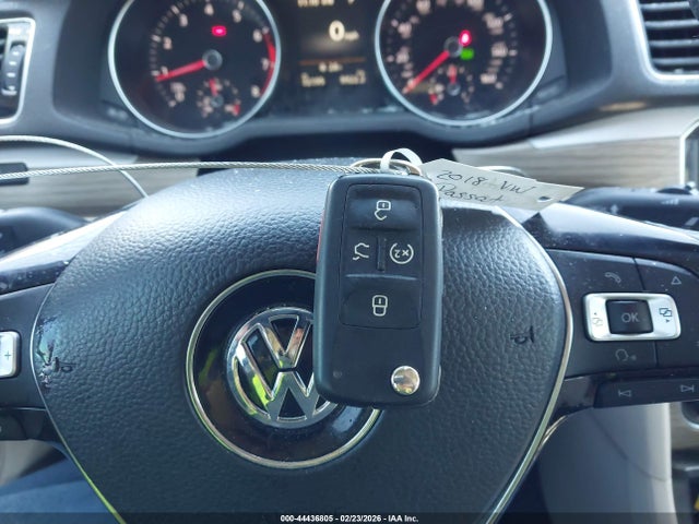 Продаж на аукціоні авто 2018 Volkswagen Passat 2.0t Sel Premium, vin: 1VWCA7A32JC048379, номер лоту: 44436805