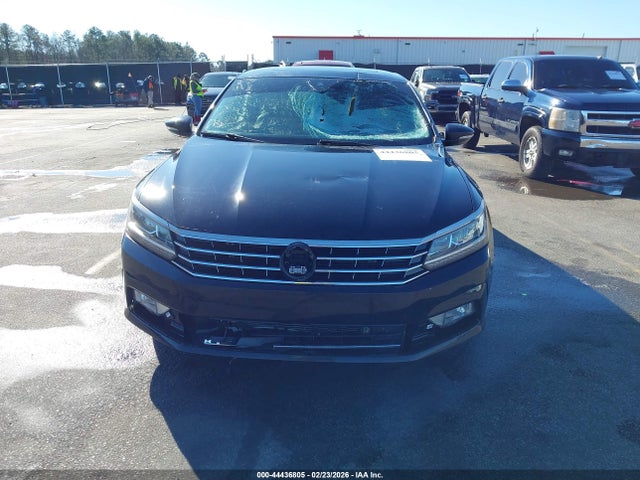 Продаж на аукціоні авто 2018 Volkswagen Passat 2.0t Sel Premium, vin: 1VWCA7A32JC048379, номер лоту: 44436805