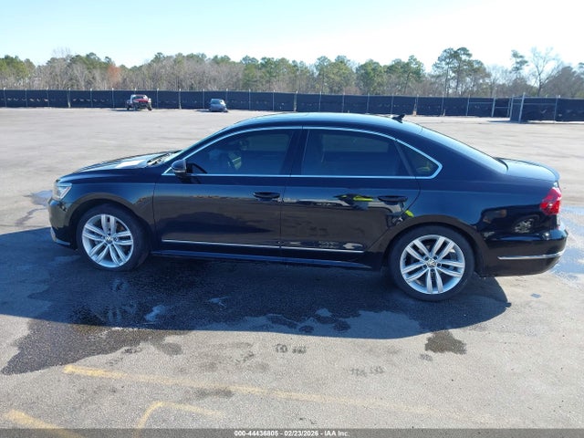 Продаж на аукціоні авто 2018 Volkswagen Passat 2.0t Sel Premium, vin: 1VWCA7A32JC048379, номер лоту: 44436805