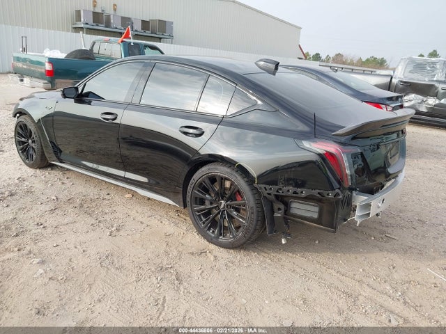 2026 CADILLAC CT5-V 1G6D35R66T0810396 Photo 2