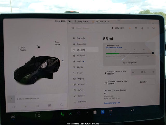 2021 Tesla Model 3 Standard Range Plus Rear-wheel Drive მანქანა იყიდება აუქციონზე, vin: 5YJ3E1EA1MF028208, აუქციონის ნომერი: 44436819