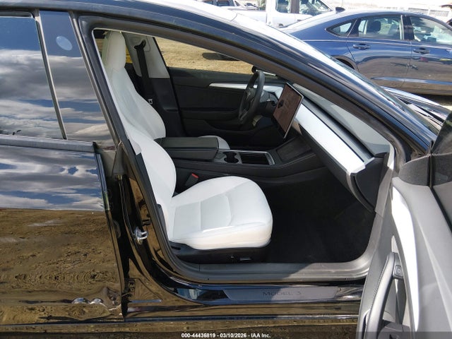 2021 TESLA MODEL 3 5YJ3E1EA1MF028208 Photo 4