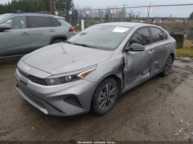 3KPF24AD9PE646569 KIA Forte Lxs