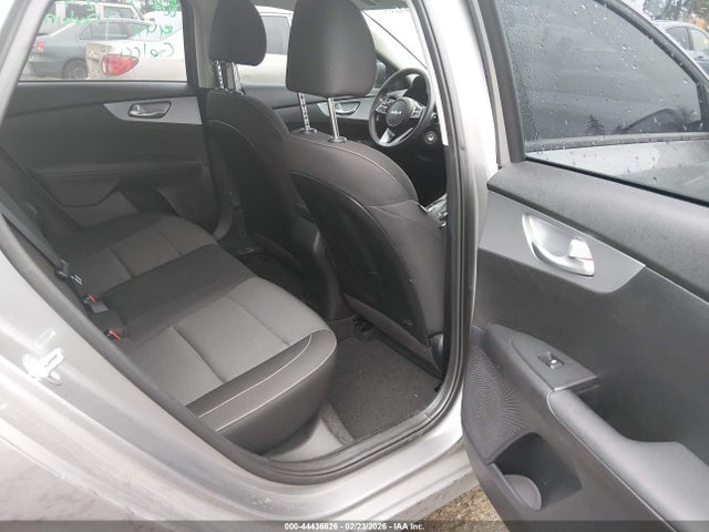 3KPF24AD9PE646569 KIA Forte Lxs