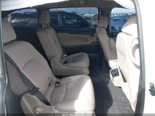 5FNRL6H28KB006530 Honda ODYSSEY LX