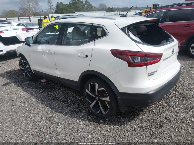 2022 NISSAN ROGUE SPORT JN1BJ1CW4NW490736 Photo 2