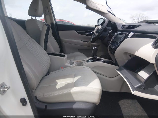 2022 NISSAN ROGUE SPORT JN1BJ1CW4NW490736 Photo 4