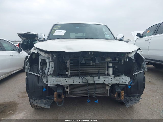 44436840 :رقم المزاد ، JN8AZ2BF5N9740268 vin ، 2022 Infiniti Qx80 Sensory مزاد بيع