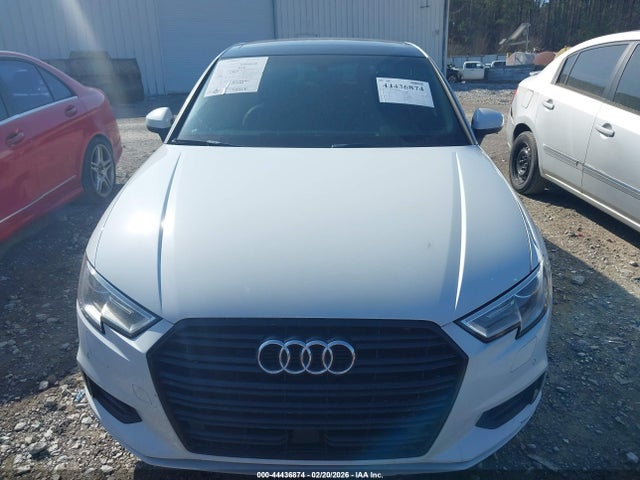 2020 Audi A3 Premium 40 Tfsi Front-wheel Drive S Tronic მანქანა იყიდება აუქციონზე, vin: WAUAUGFF5LA000892, აუქციონის ნომერი: 44436874