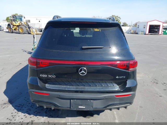 W1N9M0KB7PN047803 Mercedes-Benz Eqb 300 Suv 4matic