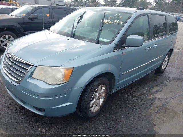 2010 Chrysler Town & Country Touring მანქანა იყიდება აუქციონზე, vin: 2A4RR5DX5AR319560, აუქციონის ნომერი: 44436943
