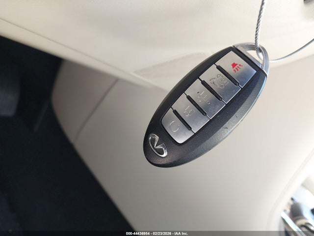 2018 INFINITI QX80 JN8AZ2NF0J9661757 Photo 10