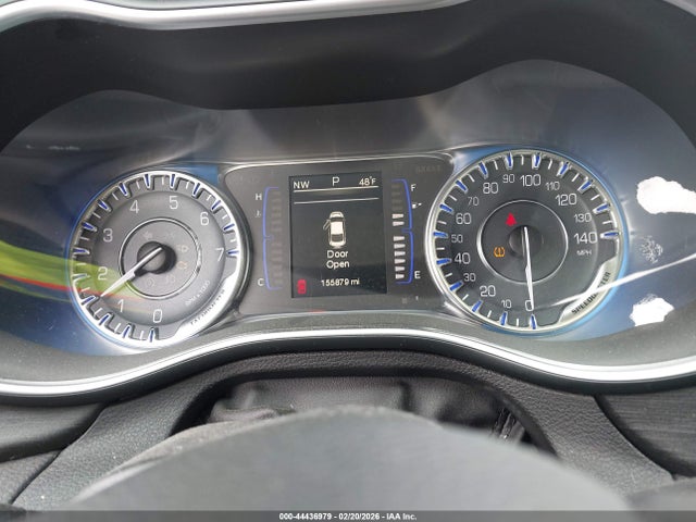 44436979 :رقم المزاد ، 1C3CCCAB1FN672865 vin ، 2015 Chrysler 200 Limited مزاد بيع